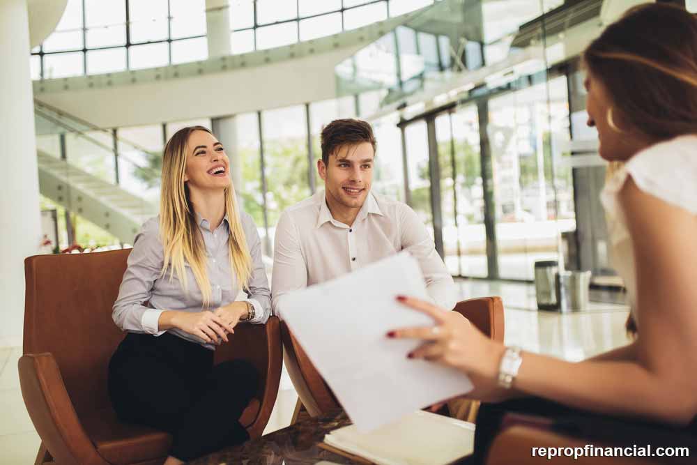 Reprop_Blog_4_Apr2023_318669622 Tips for Securing Commercial Real Estate Loans in California